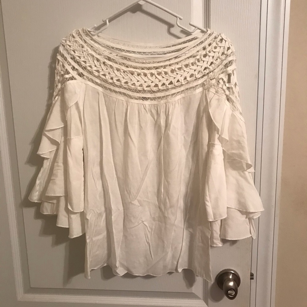 Ruffle Quarter Length Sleeves Beach Vive White Boutique Blouse M